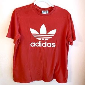 Adidas “Adicolor Classics Trefoil Tee” in size XL